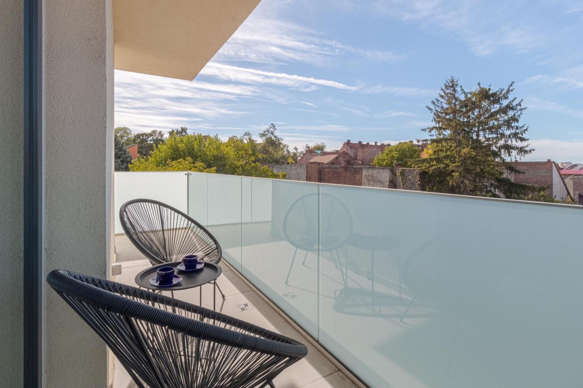 Ferienwohnung Prime Retreat Near Piata Unirii Oradea Exterior foto